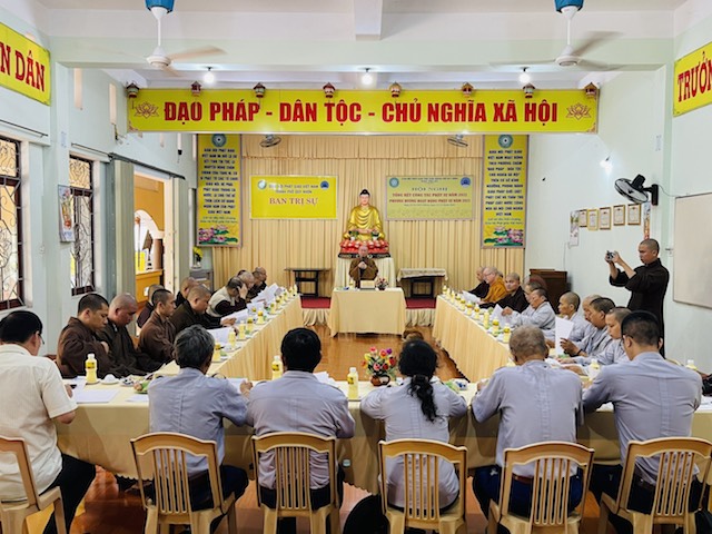 Quy Nhơn: Ban Trị sự thành phố họp triển khai kế hoạch tổ chức Đại lễ Phật đản PL. 2567